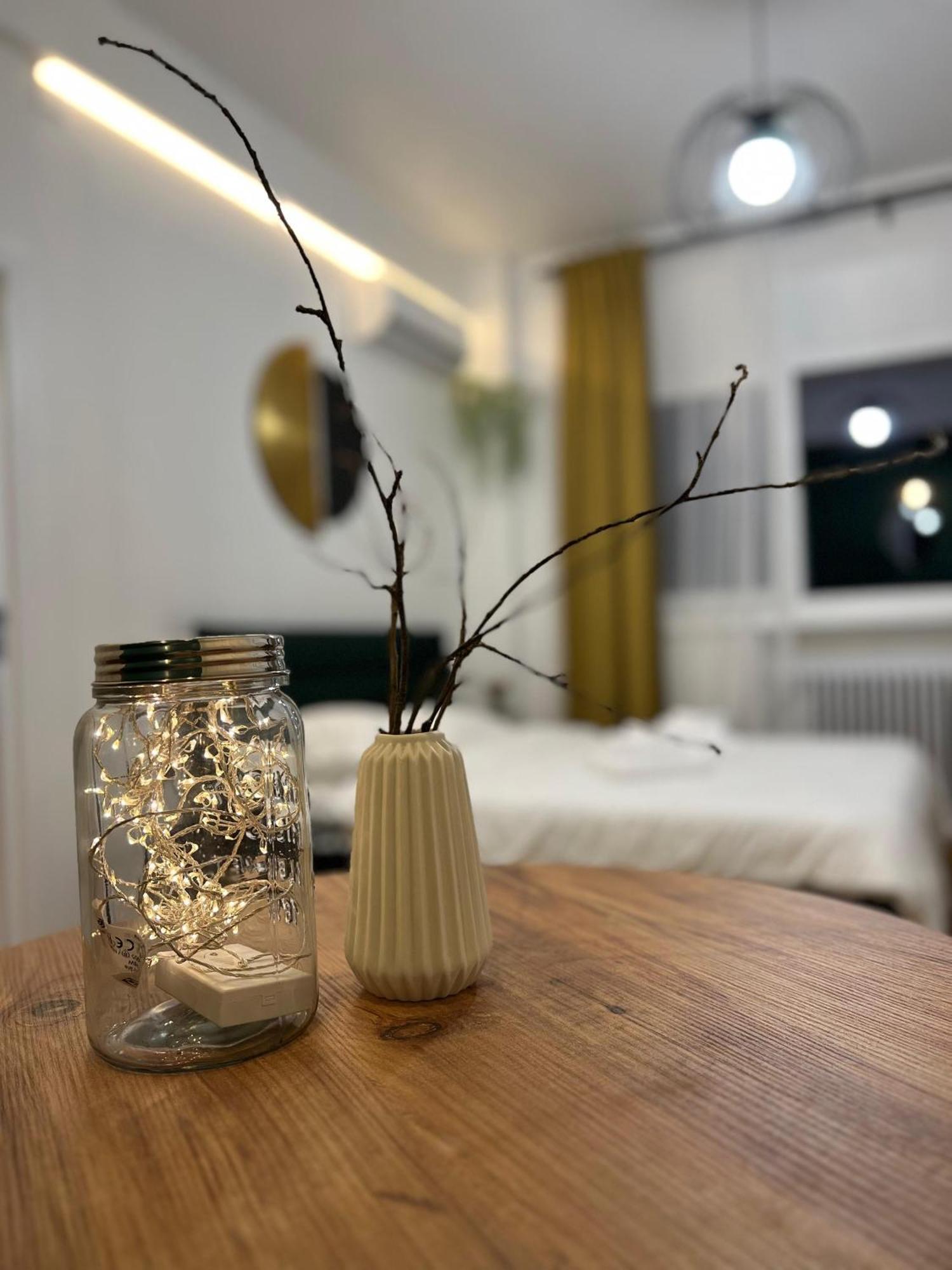 Downtown Forest Boutique Apartment Bucharest